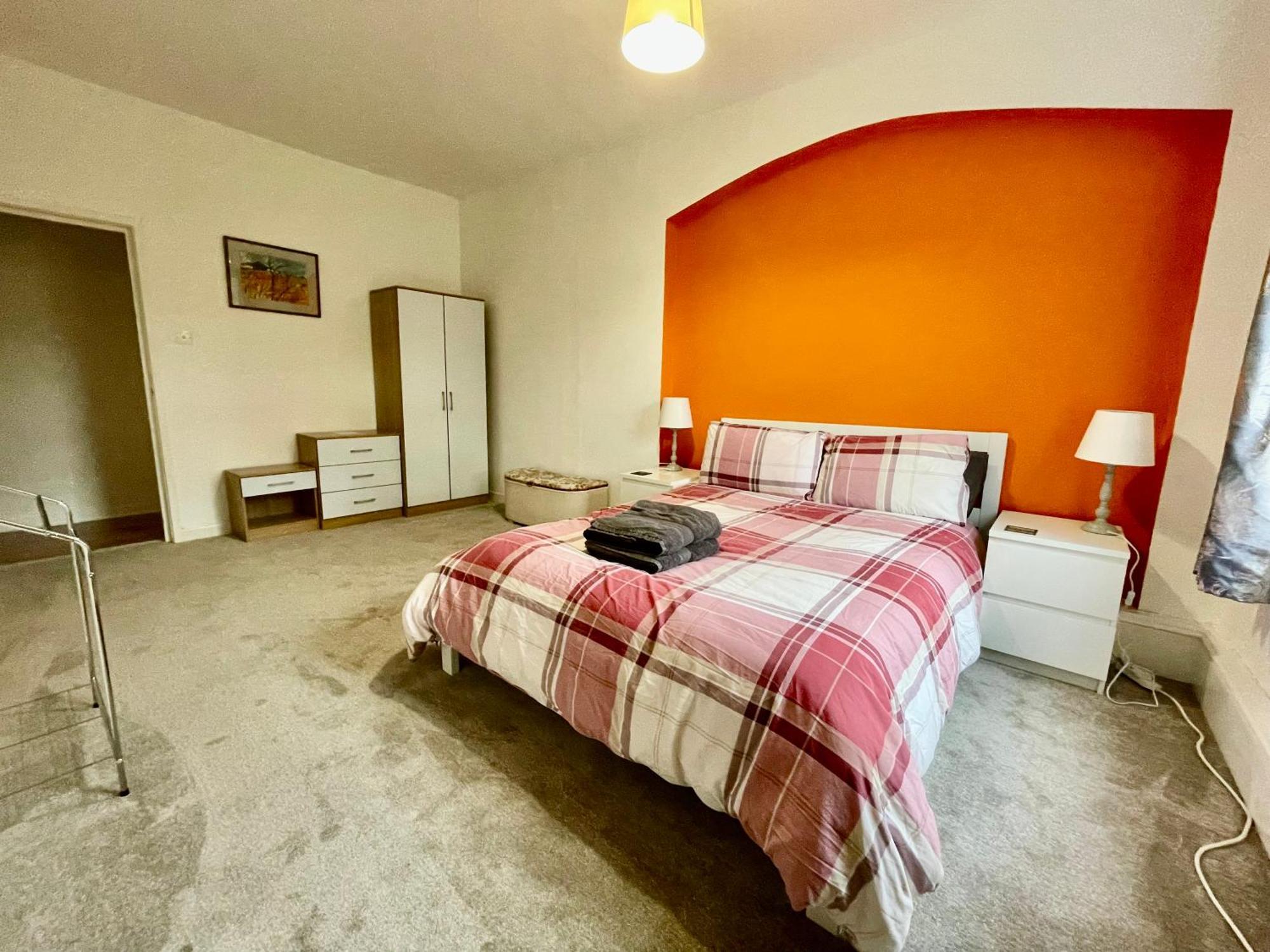 Spacious 3 Bedroom Garden Apartment In Snowdonia National Park Garndolbenmaen Exterior foto